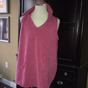 Sleeveless hoodie 18/20 by Livi